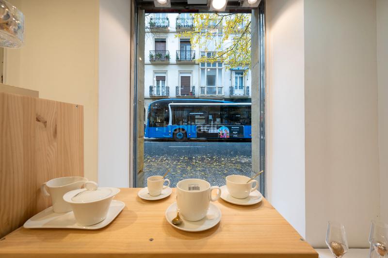 Foto 5f1d9c41-5951-43c7-9f20-c72f30d0c574. Business premise with heating in Área Romántica Donostia - San Sebastián