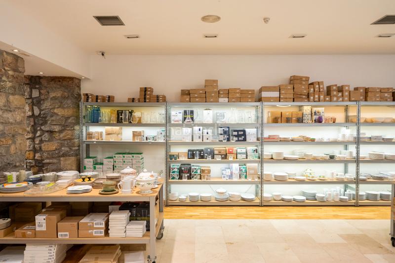 Foto a755a4b9-1581-4bf4-9af9-ef69c52fd684. Business premise with heating in Área Romántica Donostia - San Sebastián