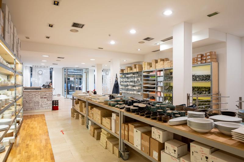 Foto aae5a8ce-8aa0-446f-a5f1-b3011eb9153e. Business premise with heating in Área Romántica Donostia - San Sebastián