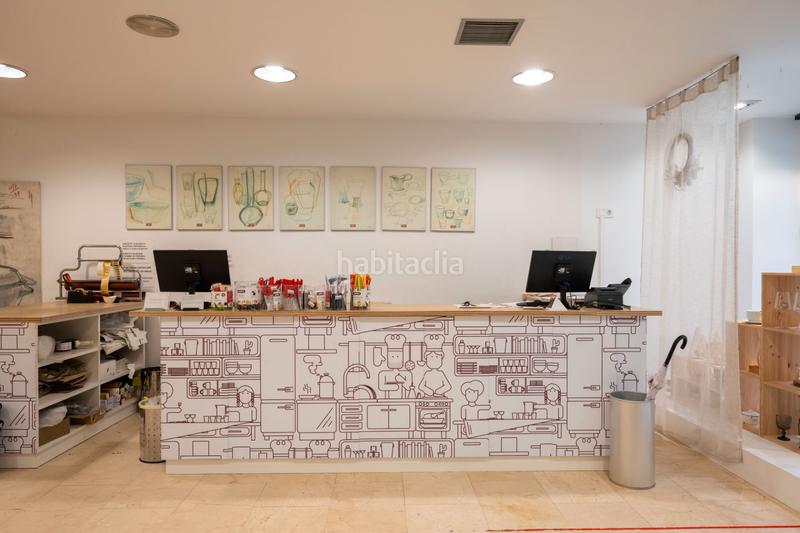 Foto d792023a-91b7-46bf-ba82-1278dcdbb607. Business premise with heating in Área Romántica Donostia - San Sebastián