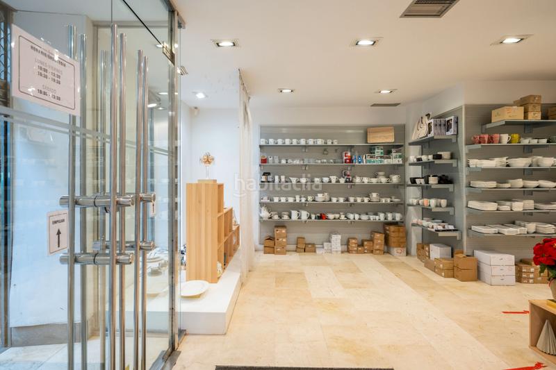 Foto d91b3336-b487-4b2a-944f-67a82f20bb48. Business premise with heating in Área Romántica Donostia - San Sebastián