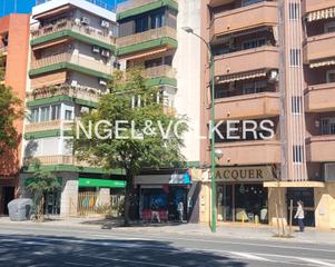 Lloguer Local Comercial  Calle luis montoto. Local comercial de 258m2 en luis montoto
