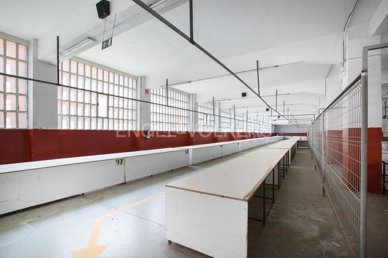 Foto 5d7b8c11-fcb6-4991-abb5-b83d697c2af5. Local comercial magnífico local en venta en iturribide en Bilbao