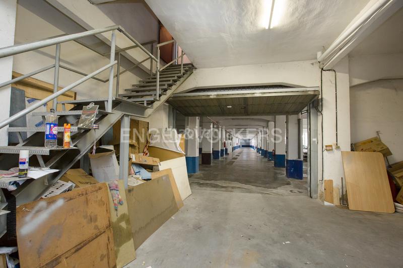 Foto 6aaae15c-27e6-426d-ae2e-05b418d188ed. Local comercial magnífico local en venta en iturribide en Bilbao