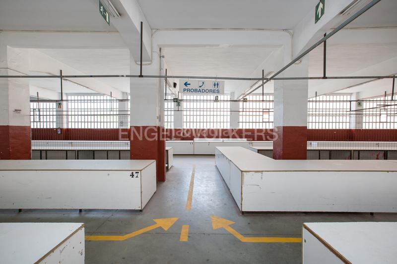 Foto 87161a91-15a0-472e-b430-016bc2c17e18. Local comercial magnífico local en venta en iturribide en Bilbao