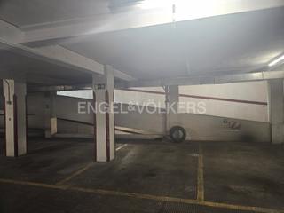 Miete Autoparkplatz  Calle de maría de molina. Plaza de garaje en maría de molina