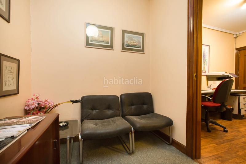 Foto b22b9ef6-72de-48d0-ac3b-cba5ad59daa0. Ufficio con riscaldamento in Ensanche - Moyua - Diputación Bilbao