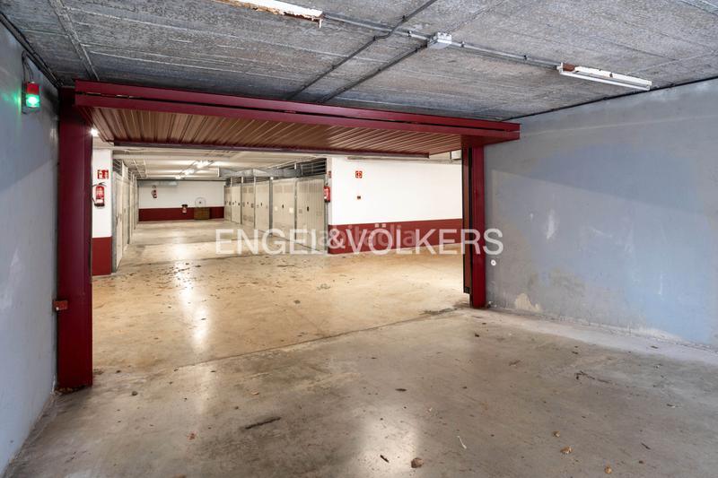 Foto 5ebe81ae-90d2-40c2-aa82-9e0daa789191. Aparcament cotxe a Ibaeta Donostia - San Sebastián