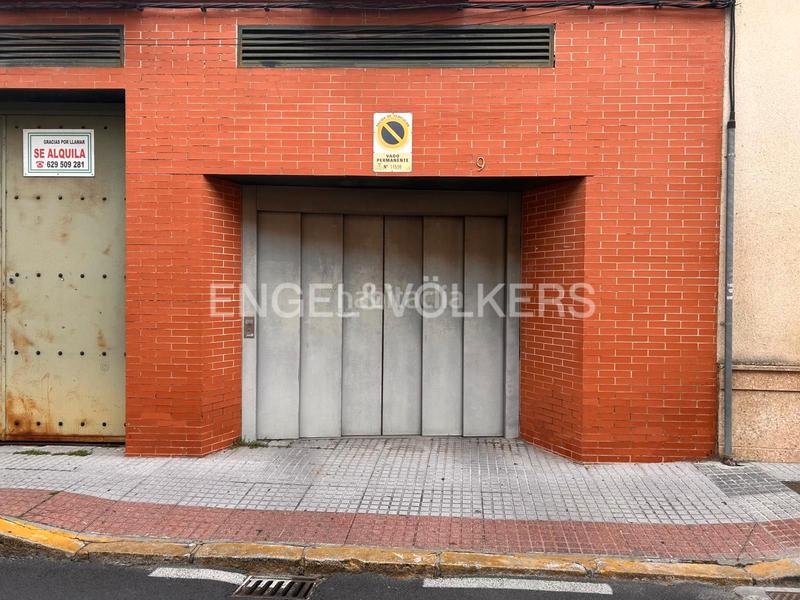 Foto 320aa7d8-be40-4375-b148-4361d89e72d1. Parking voiture dans El Arenal - La Pólvora Dos Hermanas