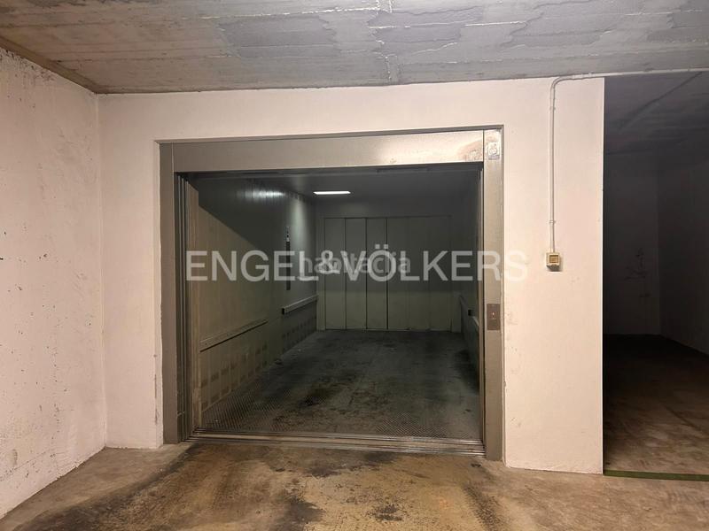 Foto 81627274-768a-4814-afdf-8a191a9c19cf. Parking voiture dans El Arenal - La Pólvora Dos Hermanas