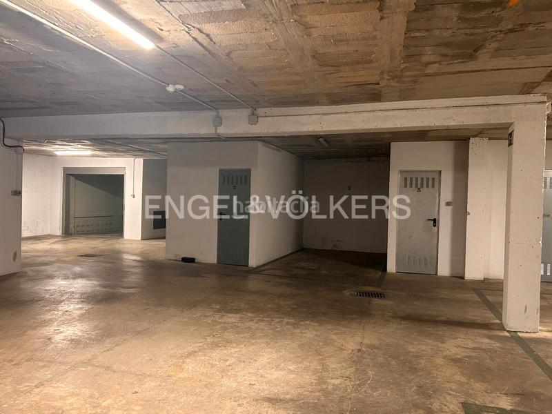 Foto a3c27382-5421-40da-8b32-e7ab1fde6634. Parking voiture dans El Arenal - La Pólvora Dos Hermanas