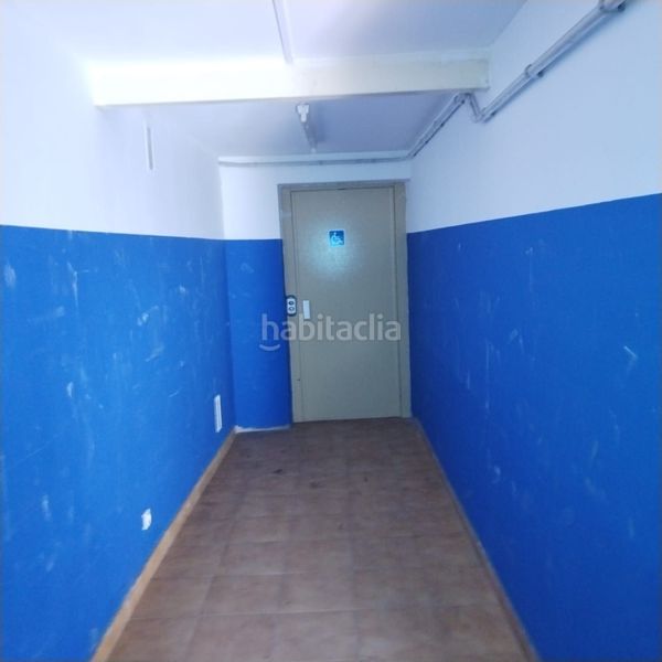 Foto e866a65f-615d-486d-973d-30d6204b3494. Industrial building in avenida primero de mayo 19 in Santander