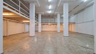 Local Comercial a Mala Estrata 10