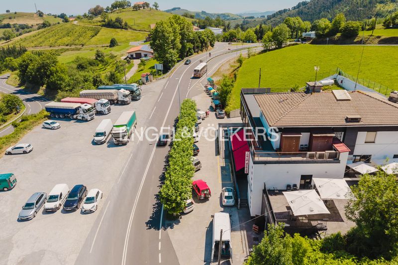 Foto 0ca3e9d4-a70e-428b-9b09-ab70e3ba7b6f. Edifici a itziar bidea 18 a Deba