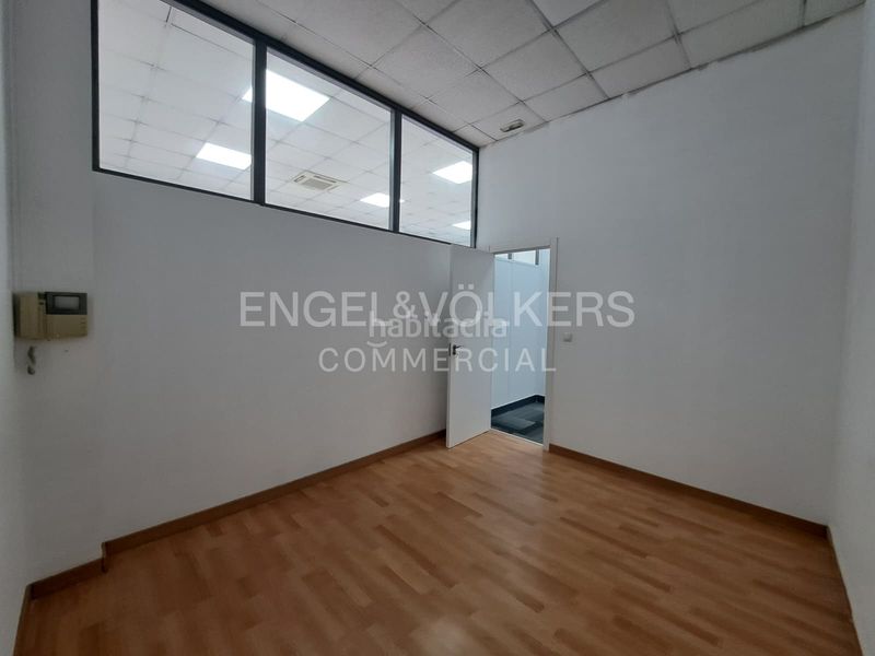 Foto 335cad94-a3b1-44c5-b41f-7a52f8c428b8. Local comercial a Basurtu Bilbao