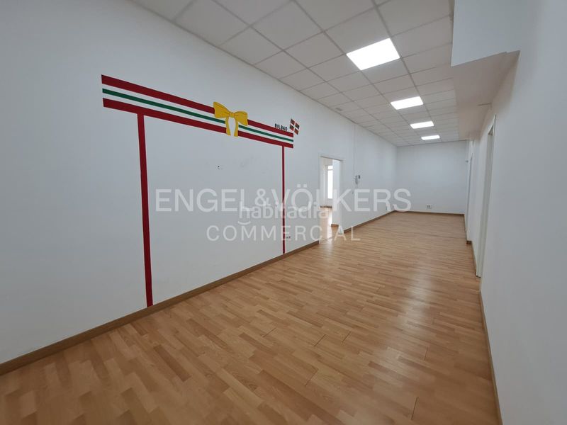 Foto 72cc4386-0b12-48c9-a5a2-7dc1209366bb. Local comercial a Basurtu Bilbao