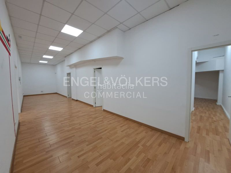 Foto 8da424f1-1b8e-4d69-8355-196a9b4b2192. Local comercial a Basurtu Bilbao