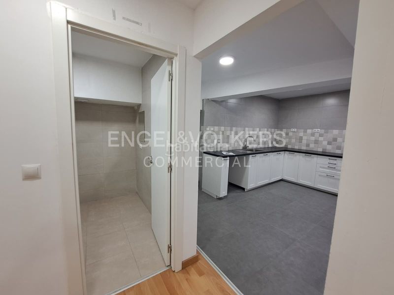 Foto b1414fe4-7579-40c9-b461-313cb55765fc. Local comercial a Basurtu Bilbao