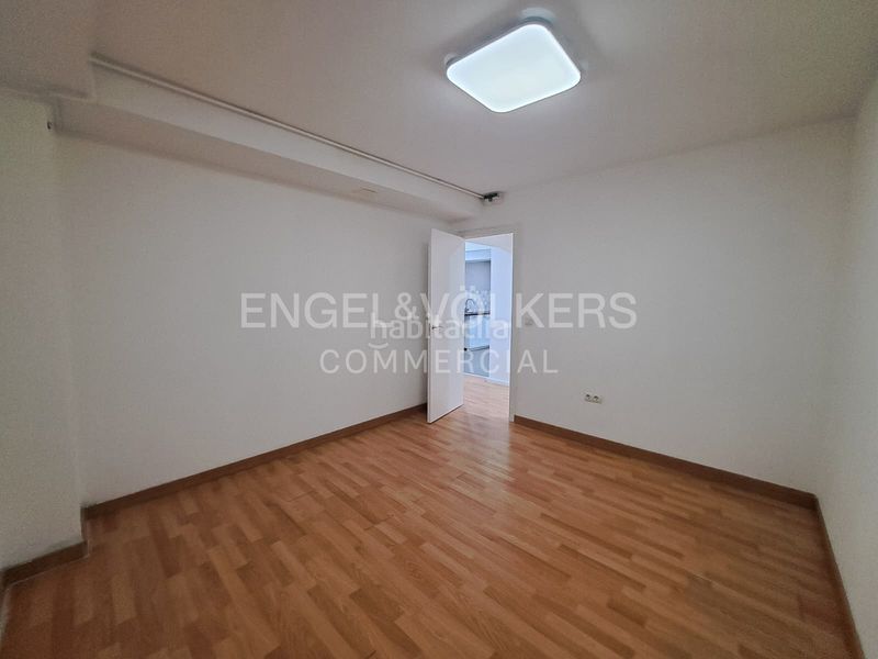Foto cff0a74e-0ab2-4634-a323-5e730a7ff4b7. Local comercial a Basurtu Bilbao