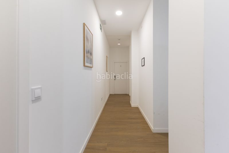 Foto c90629ce-012f-490d-87a6-86c1cc9c9a27. Edificio in Arrancapins Valencia