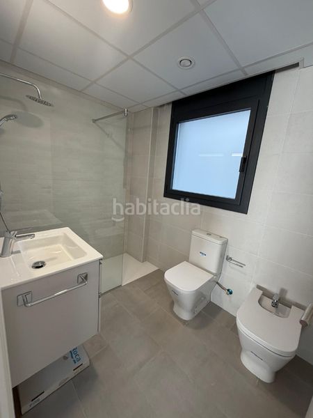 Foto 0057afef-60c7-4fcf-9e6f-01943998a5d1. Dúplex amb calefacció a Llagosta (La)