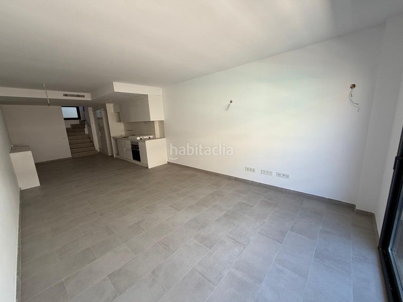 Foto 390b9243-a7e0-4f10-baec-8360c2527424. Dúplex amb calefacció a Llagosta (La)