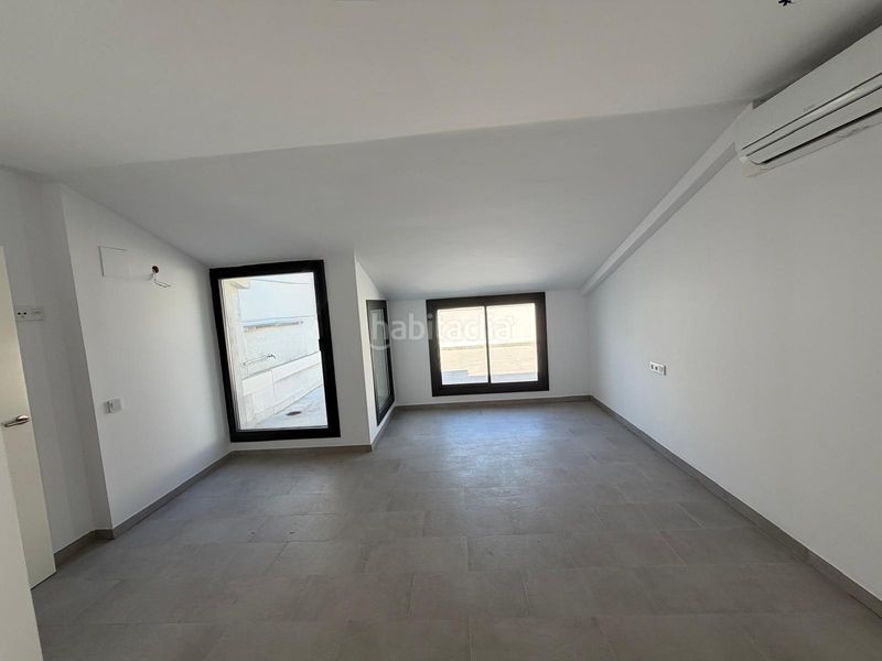 Foto 640ca9c1-7e0a-4e14-8415-23e47d409d4a. Dúplex amb calefacció a Llagosta (La)