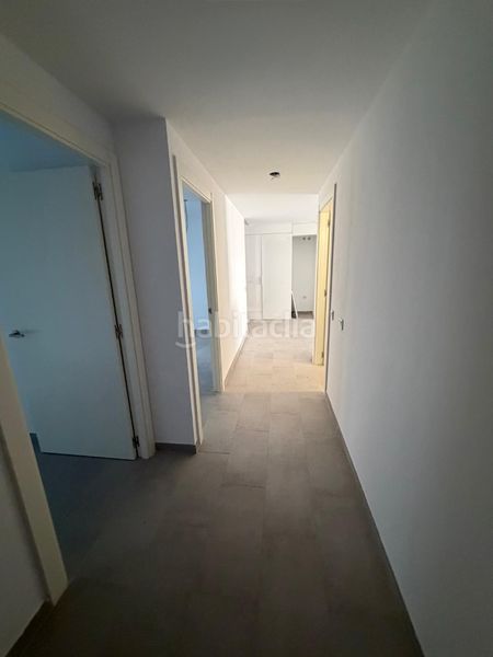 Foto ddac658a-20f0-4365-9b94-d42f95df575c. Dúplex amb calefacció a Llagosta (La)