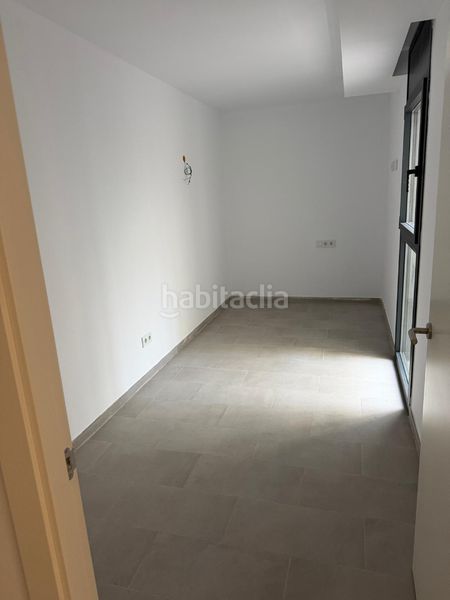 Foto dfa94317-a369-4842-aaa2-06811f7544b3. Dúplex amb calefacció a Llagosta (La)