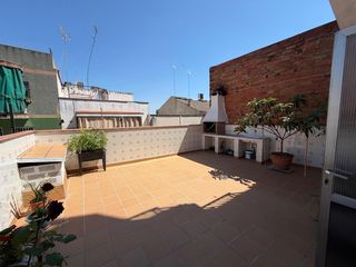 Casa adosada en Santa Perpètua de Mogoda. Cana unifamiliar en venta, santa perpetua