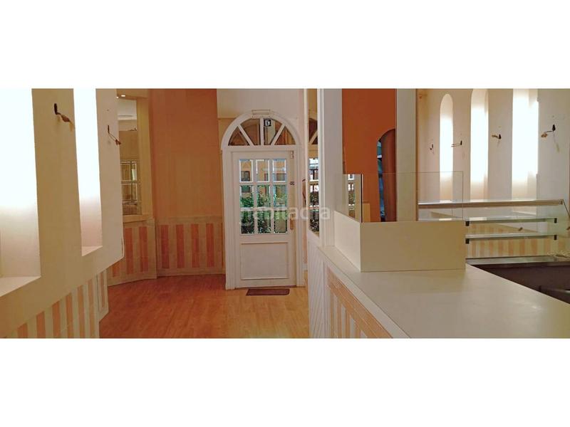 Foto ab9b2708-e98e-42f6-8a46-68d94f1b3d16. Rent business premise in primera fase-nuevo Tres Cantos Tres Cantos