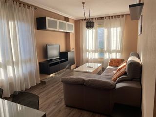 Rent Flat  Calle la estrecha. Piso exterior listo para entrar con garaje en la estrecha  ovied