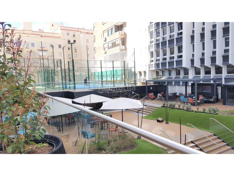 Foto 329b1406-3e72-4db8-a127-9c8b7ce16d81. Affitto ufficio con riscaldamento parcheggio in Cuatro Caminos - Azca Madrid