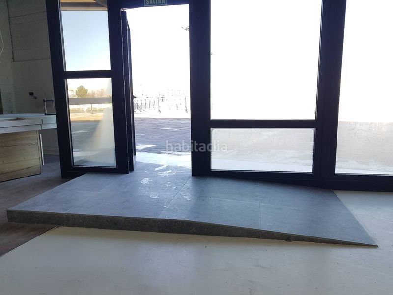 Foto e019a1e5-871e-4e14-a1ce-c060f9a288b8. Location bureau dans carretera de san martín de la vega 12 dans Pinto