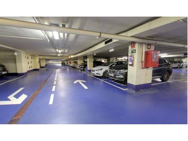 Foto c942c935-aac7-4712-8c39-f565208984f3. Miete büro mit heizung parking in Estrella Madrid
