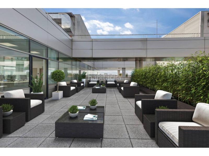 Foto b96413db-a77c-416d-8118-f0f906bbded3. Rent office space with heating parking in Valdebebas - Valdefuentes Madrid