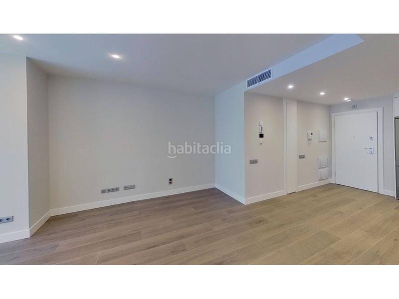 Foto 093976c1-c89c-408c-80f5-4c9559215d08. Rent flat with heating parking pool in Guindalera Madrid