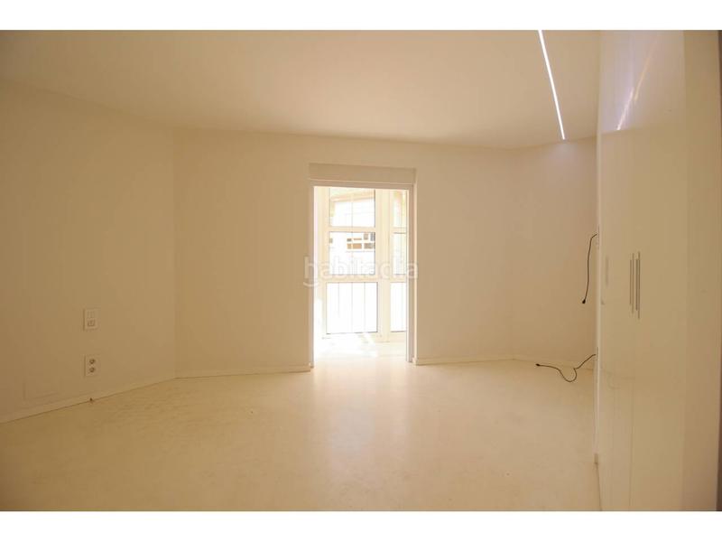 Foto b027c0da-f6df-46ec-92d6-fcabefd37de7. Alquiler piso se alquila magnífico piso reformado, en el centro en Santander