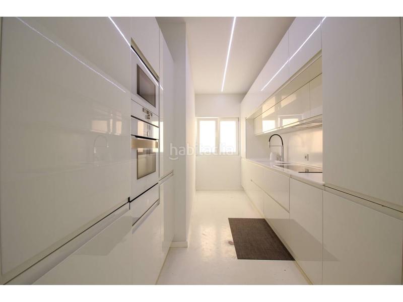 Foto 23bb3134-d265-4b6d-aebd-e27455584f41. Location appartement avec chauffage parking dans Centro - Ayuntamiento Santander