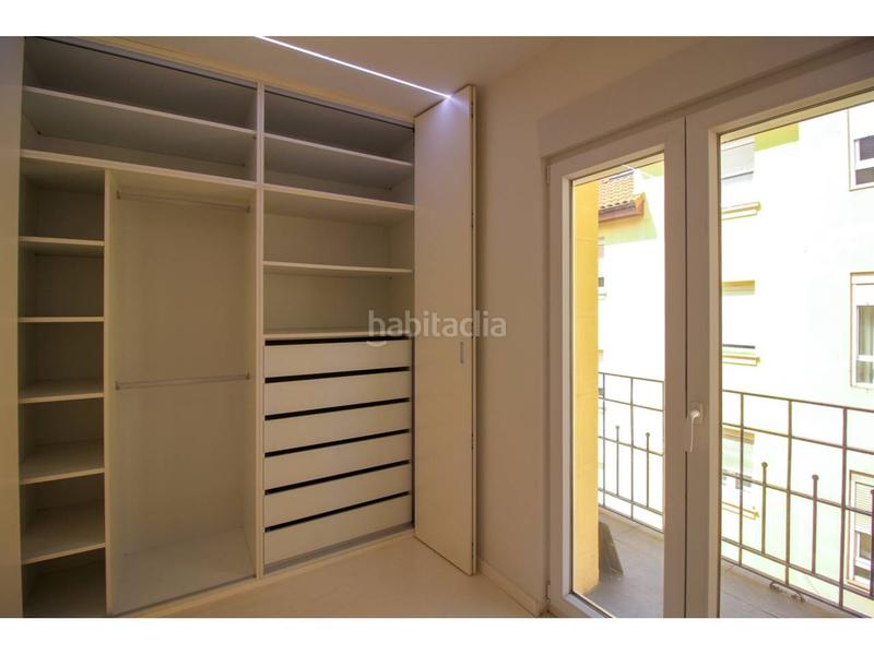 Foto d63004a7-1c05-4935-8195-12736cca8b5c. Location appartement avec chauffage parking dans Centro - Ayuntamiento Santander