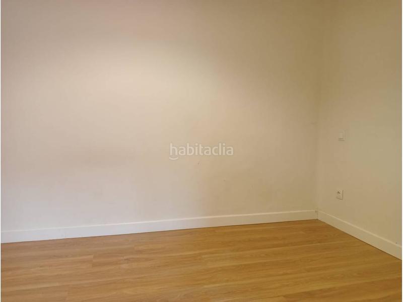 Foto 1e2935b3-5a6f-45e8-bf59-0783e98f1659. Alquiler piso se alquila magnífico piso listo para entrar en el centro , en el distrito de Palacio en Madrid