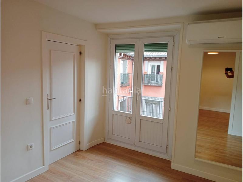 Foto ee47dd62-65e8-4a15-99f1-165d4725dd28. Alquiler piso se alquila magnífico piso listo para entrar en el centro , en el distrito de Palacio en Madrid