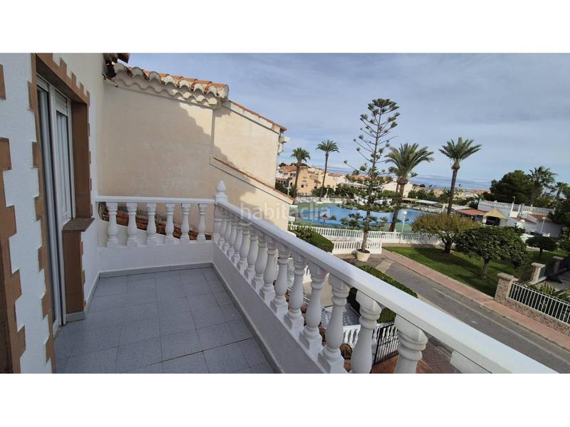Foto 2359775f-cee1-4142-94cf-07c599ab646f. Alquiler chalet se alquila magnífico piso, con disponibilidad inmediata en Torrevieja