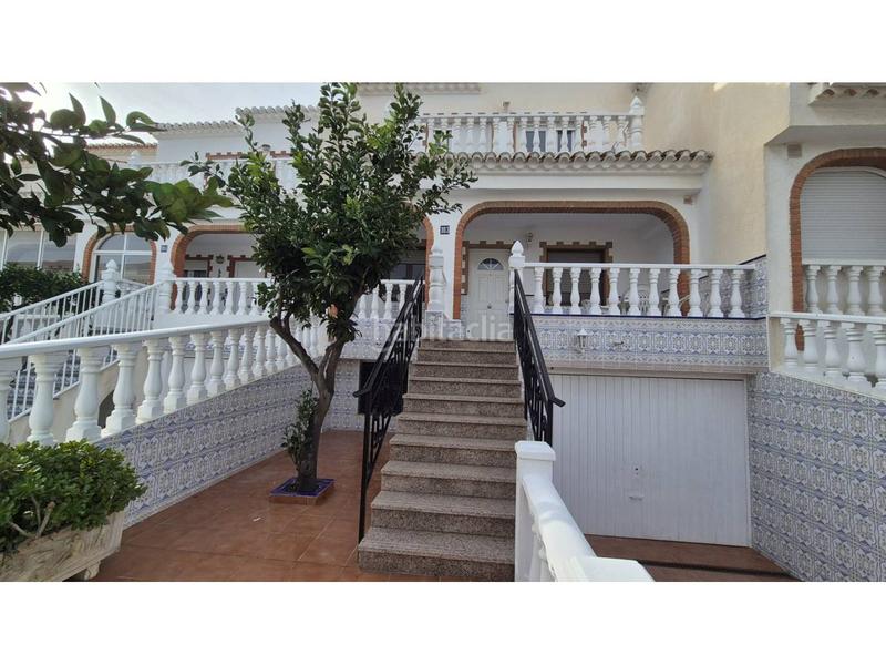 Foto 95bb241b-5c00-4e4a-9f79-a5f729e802d5. Miete chalet mit parking pool in Zona Carrefour - Urbanizaciones Torrevieja