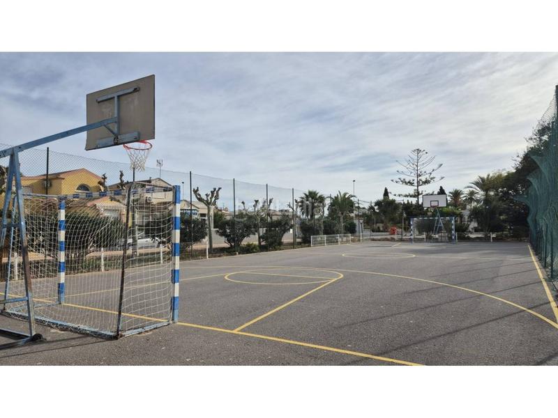 Foto 309828ba-e7e1-456f-bfb6-e59f0b8df57c. Rent chalet with parking pool in Zona Carrefour - Urbanizaciones Torrevieja