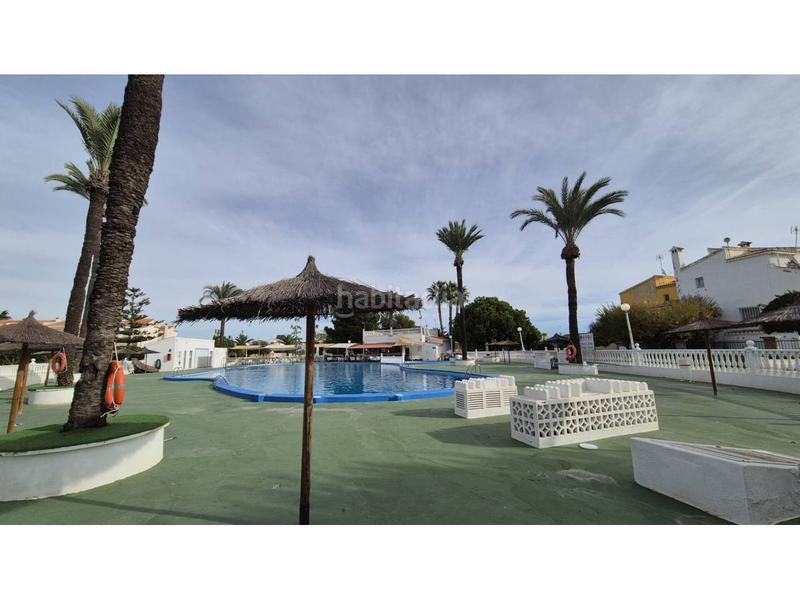 Foto 959766bb-9de9-443f-91b7-f793d73580da. Rent chalet with parking pool in Zona Carrefour - Urbanizaciones Torrevieja