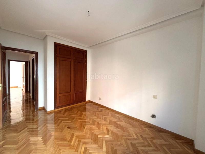 Foto 11331fa9-ec0b-40d7-81ef-ccc7a35b8e85. Location appartement avec chauffage dans Argüelles Madrid
