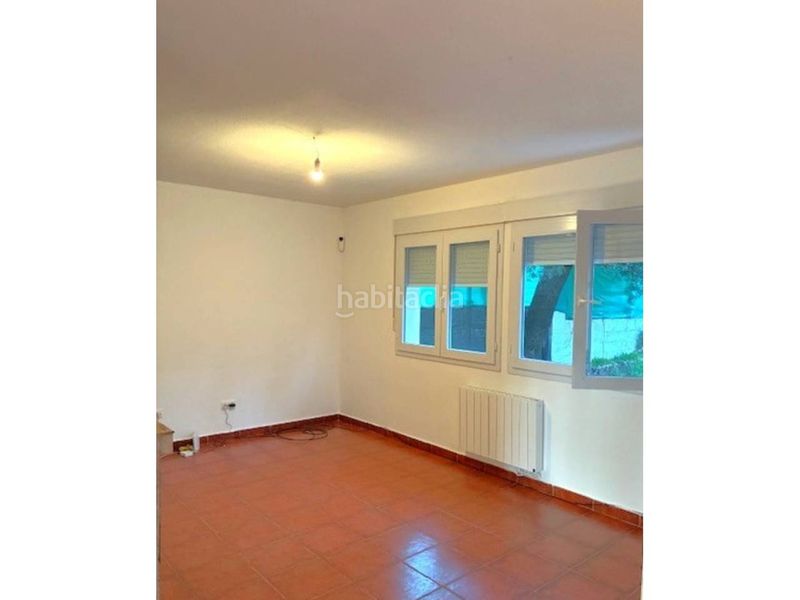 Foto 5991ea94-53e0-4f82-876e-d5de3fd0269c. Miete chalet mit heizung parking pool in Los Ángeles de San Rafael Espinar (El)