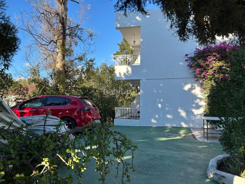 Foto f1ddcc20-6a17-46f2-a2c8-3f2a7ccbbc57. Edificio  en venta para reformar en Churriana - El Pizarrillo - La Noria - Guadalsol Málaga