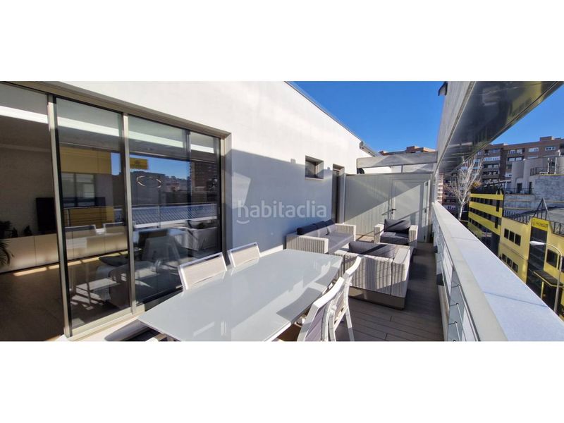 Foto b2c39274-f18d-42fd-a16c-777d094fc8e1. Lloguer pis amb calefacció aparcament piscina a Adelfas Madrid